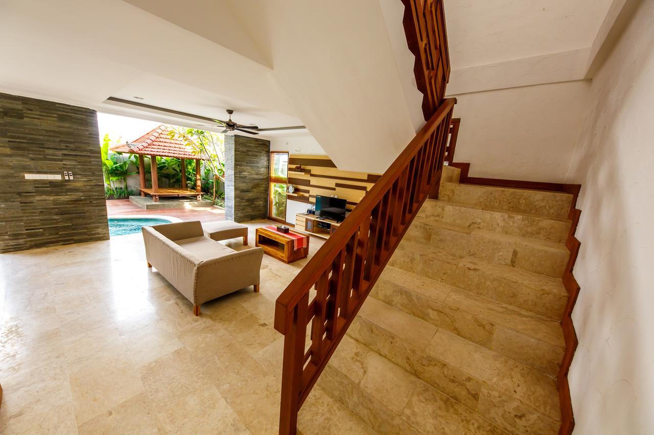 Villa Suzuki 2 Seminyak Exteriör bild