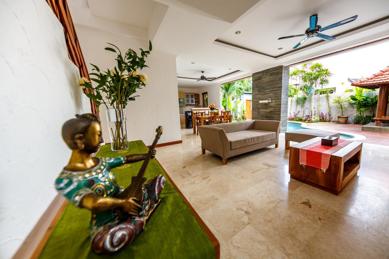 Villa Suzuki 2 Seminyak Exteriör bild