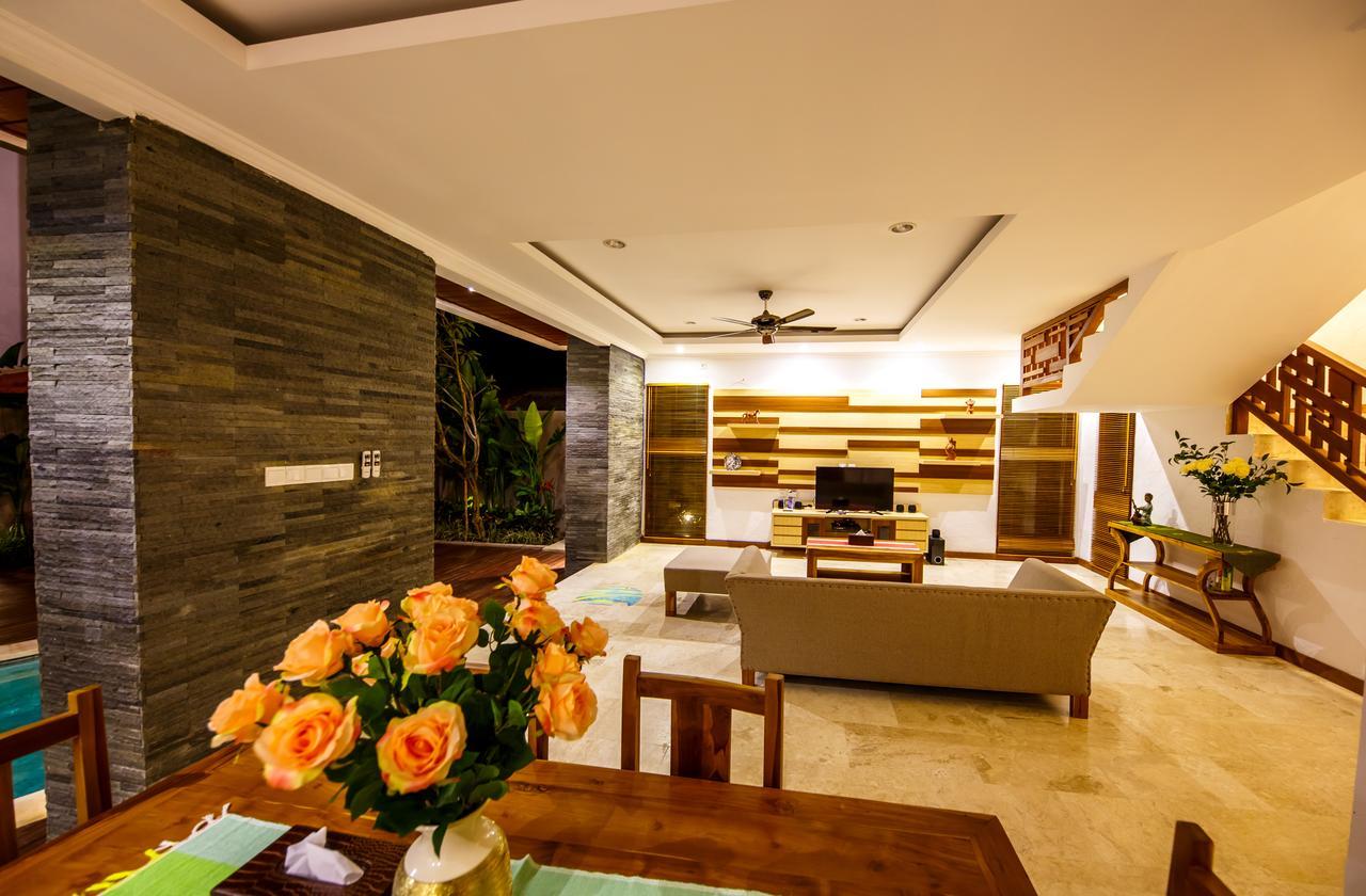 Villa Suzuki 2 Seminyak Exteriör bild