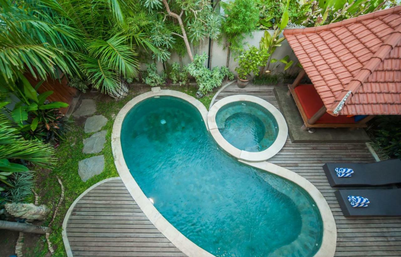 Villa Suzuki 2 Seminyak Exteriör bild